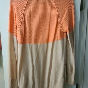 American Eagle Peach and Cream Cardigan